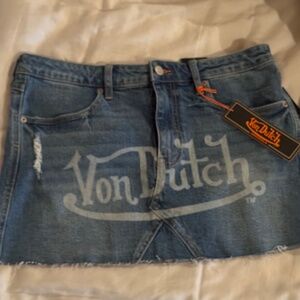 Von Dutch mini skirt